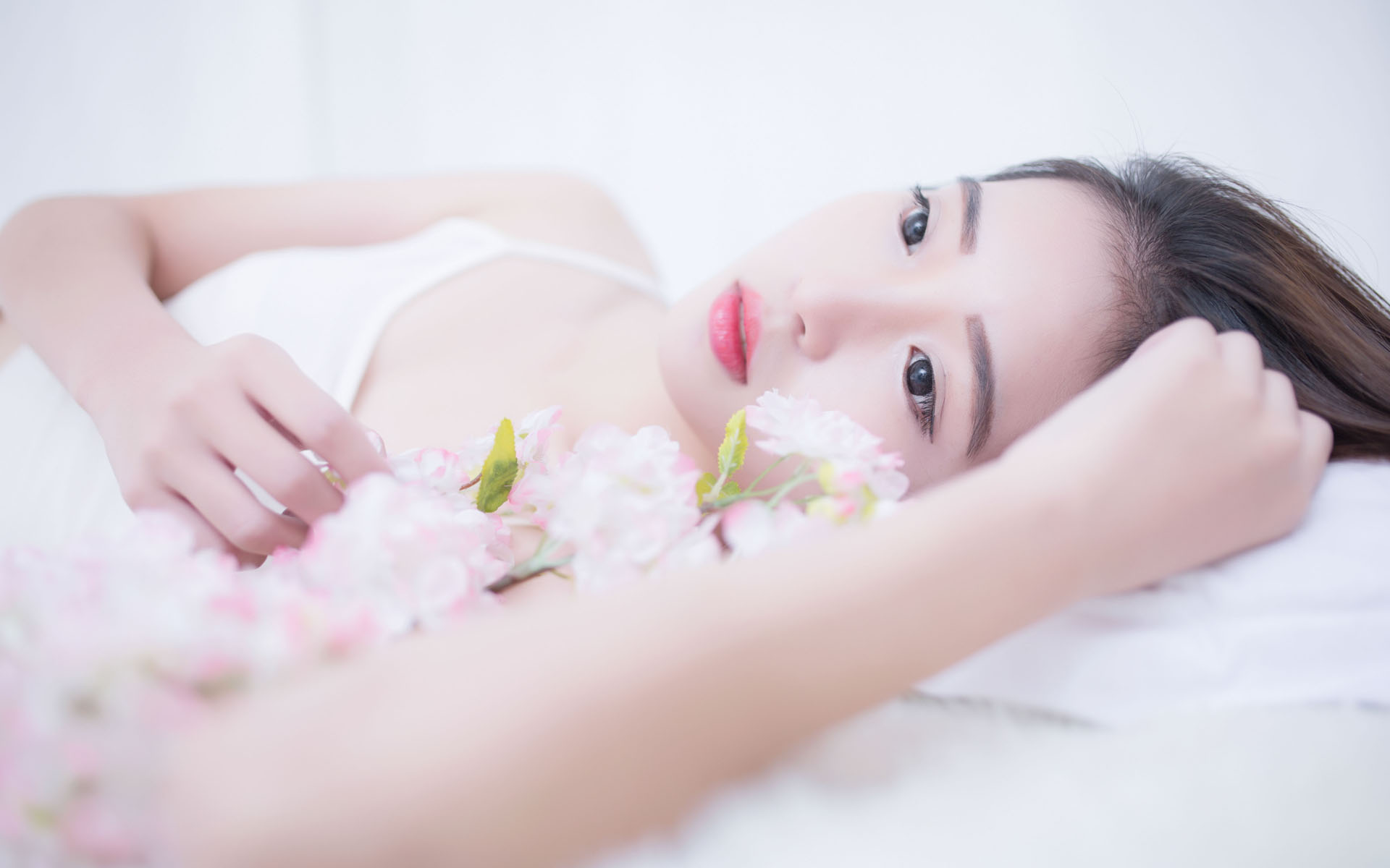 俄罗斯青少年同江研学：剪鱼皮画 享边境风情